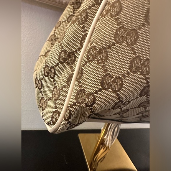 Gucci Beige and Brown Monogram Tote - Picture 9 of 13